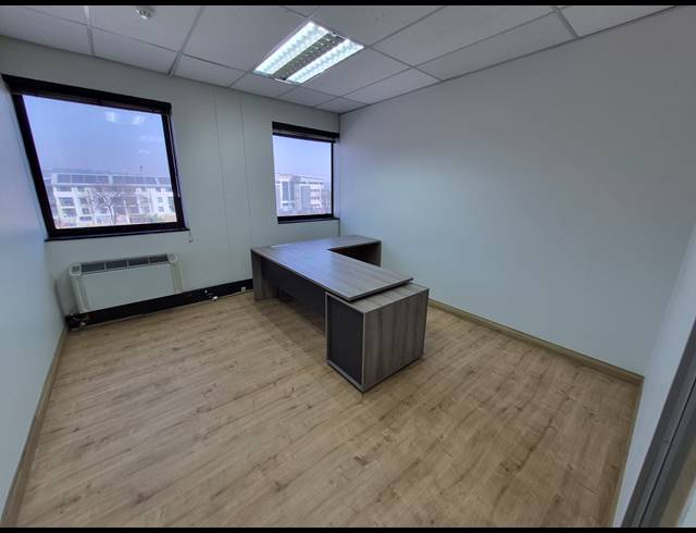 382M² OFFICE TO LET IN RIVONIA